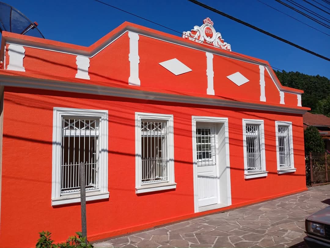 Casa pintada com Suvinil